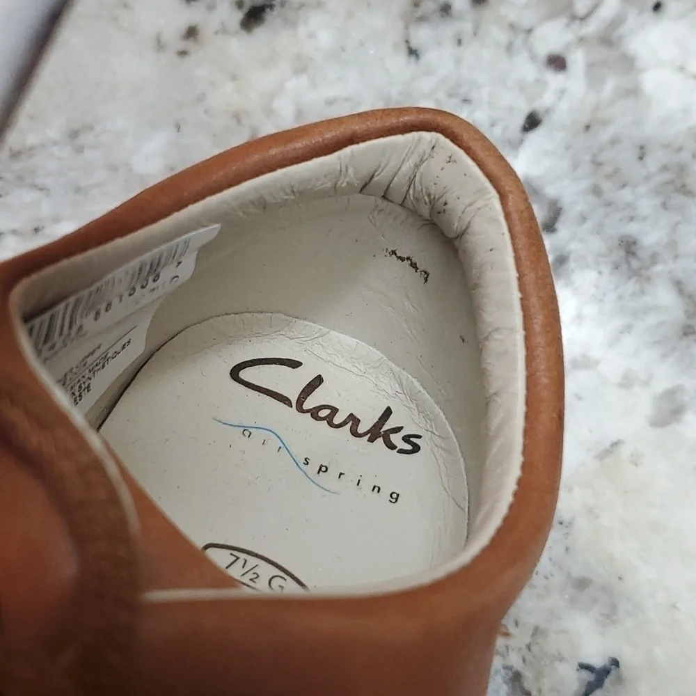 Clarks shoes size 8 Air Spring